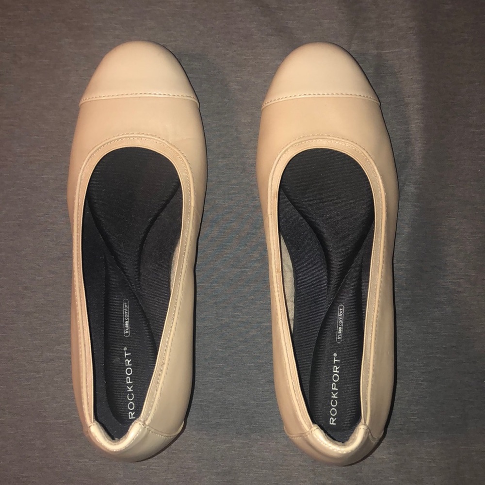 Rockport nude heels
